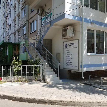 Apartment On Constantin Negruzzi Chişinău Eksteriør billede